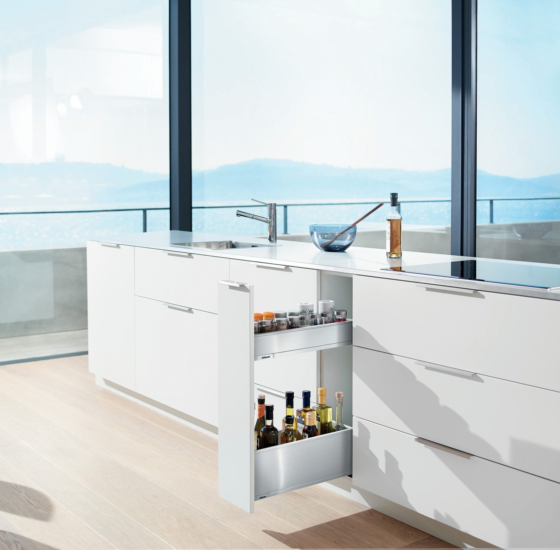 Schmale Schränke | Blum