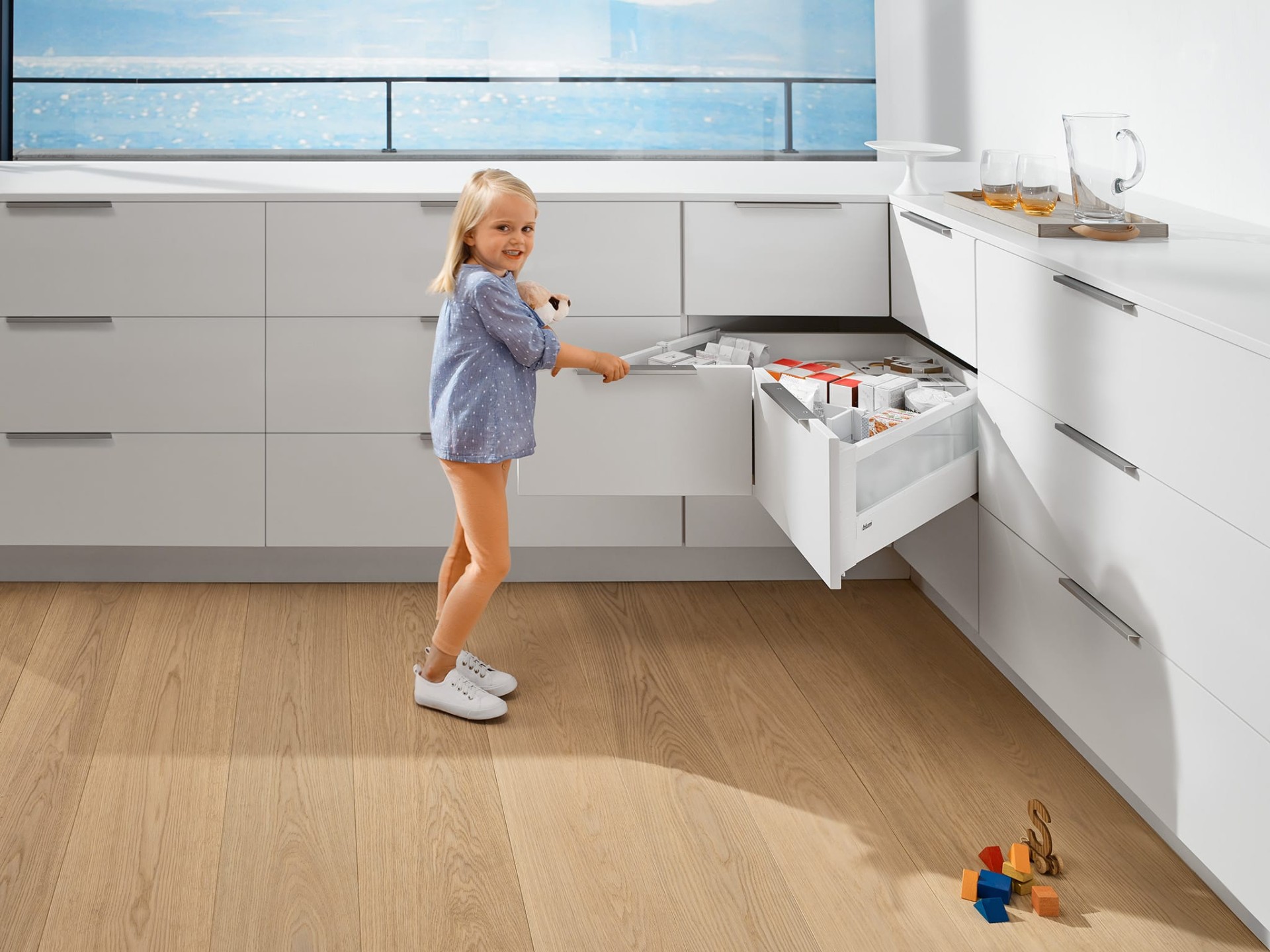 Eckschrank SPACE CORNER für Vorräte | Blum