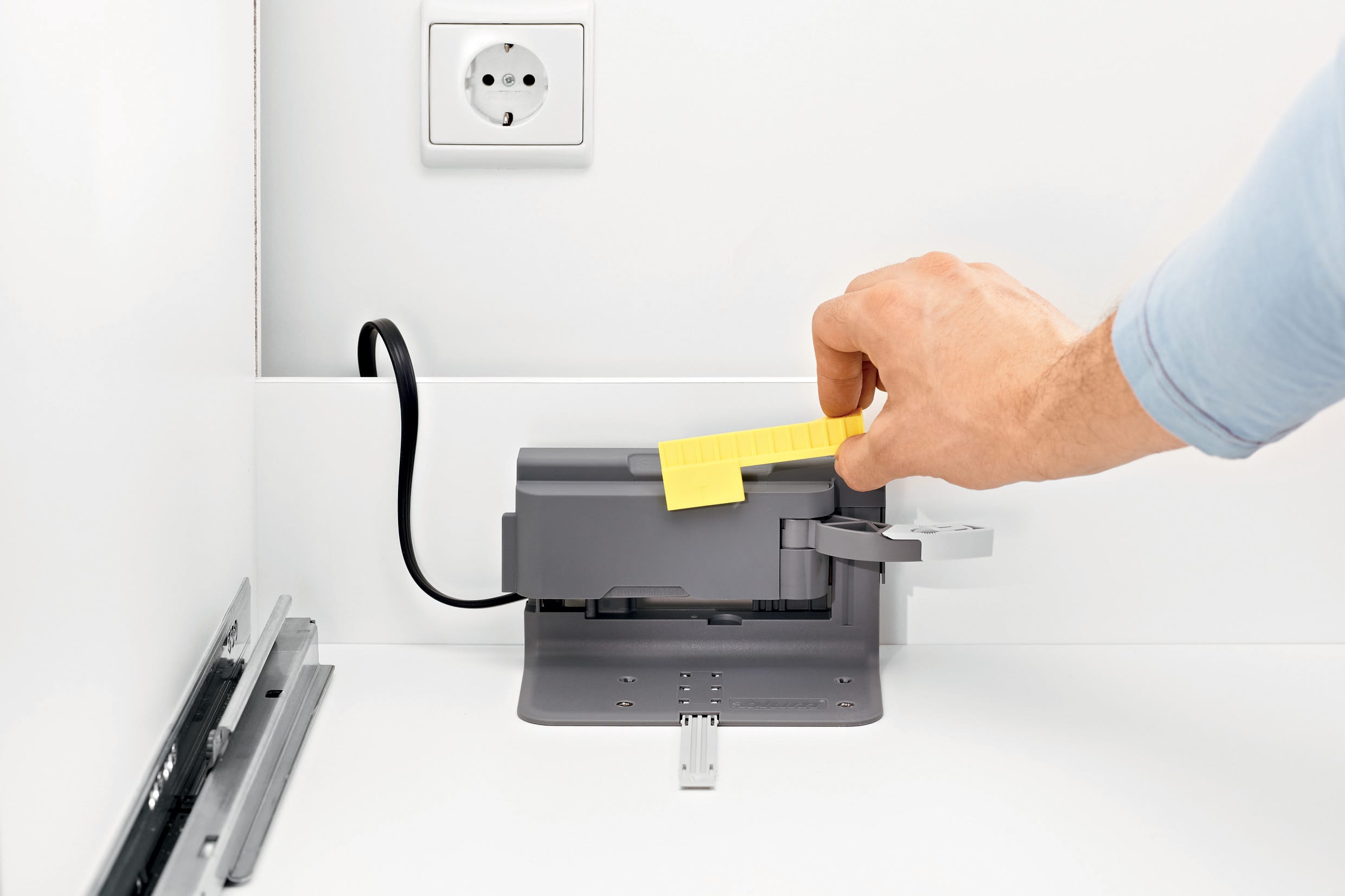 blum SERVO-DRIVE Notice De Montage