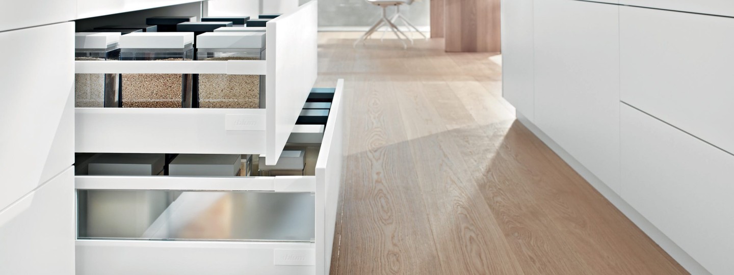 Cassetti blum antaro