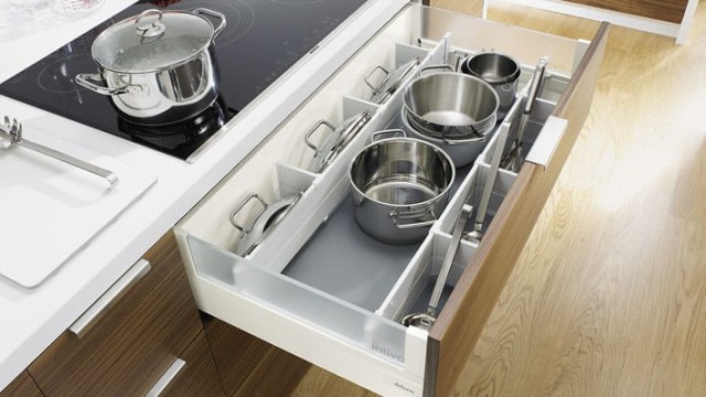 Blum_BOX1100_AA_FOT_FO_BAU_#SALL_#AOF4_#V1