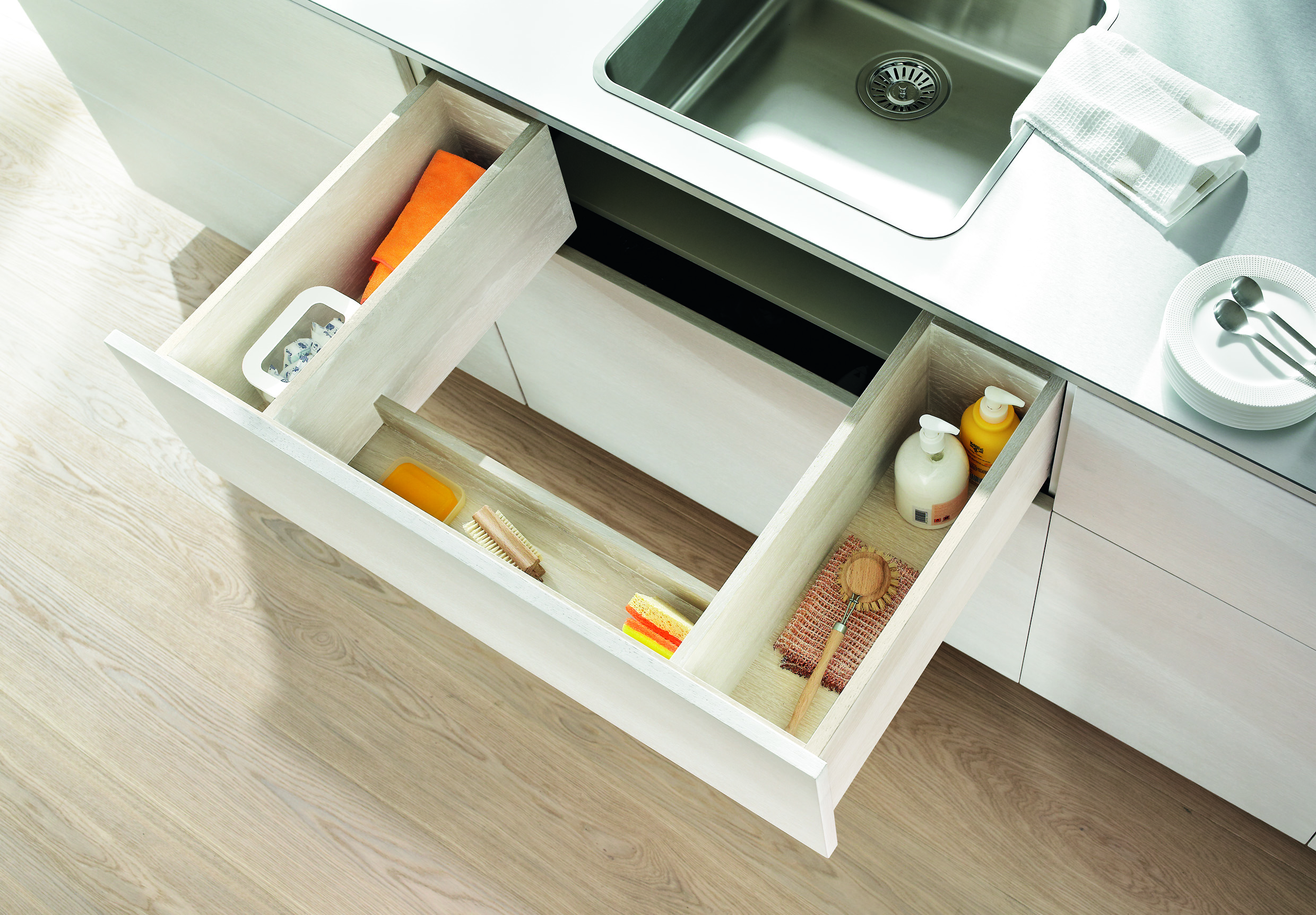 Sink cabinet | Blum