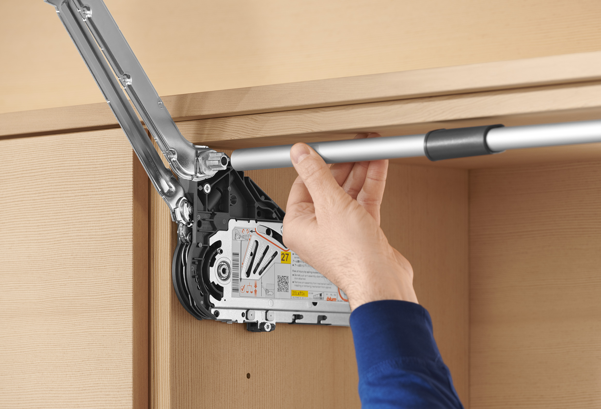 AVENTOS HL assembly and installation | Blum