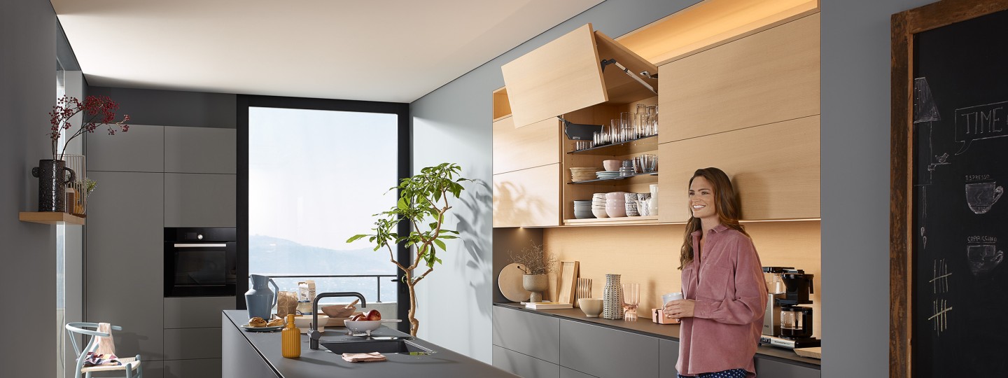 Système Porte Relevable Cuisine Reconnaitre De Facon Sure Les Systemes De Portes Relevables Blum