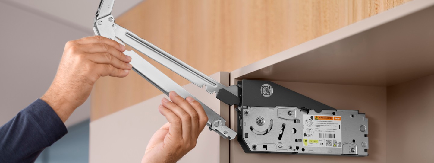 AVENTOS assembly information Blum