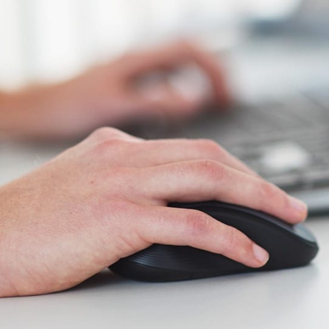 Blum Customer Service & Logistics Blum