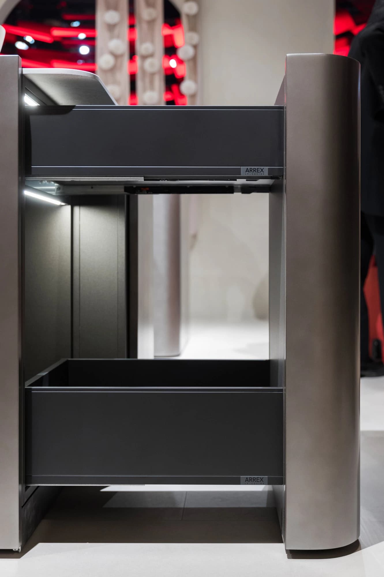 Implemented with LEGRABOX Seen at Arrex