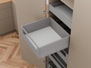 blum MERIVOBOX стандартна / висока внутрішня шухляда, висота Е з релінгом