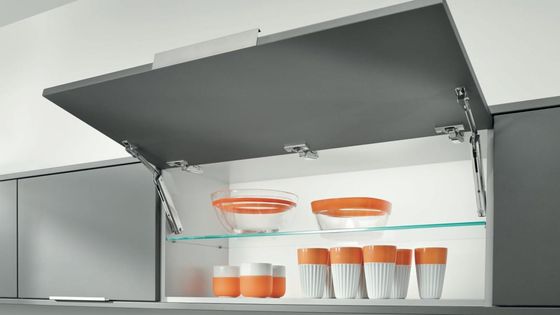 При установке силового механизма AVENTOS HK-XS с двух сторон возможно использование более тяжелых фасадов