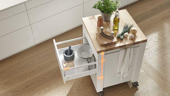 Центральный замок CABLOXX от Blum – встроенная блокировка от опрокидывания