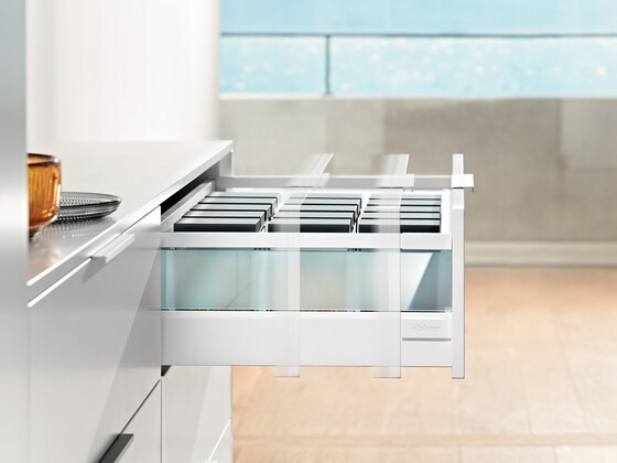 Оптимізація шухляд TANDEMBOX: вдосконалене плавне ковзання 