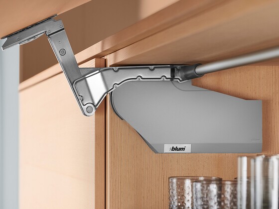 Cache pour porte relevable AVENTOS HS Blum