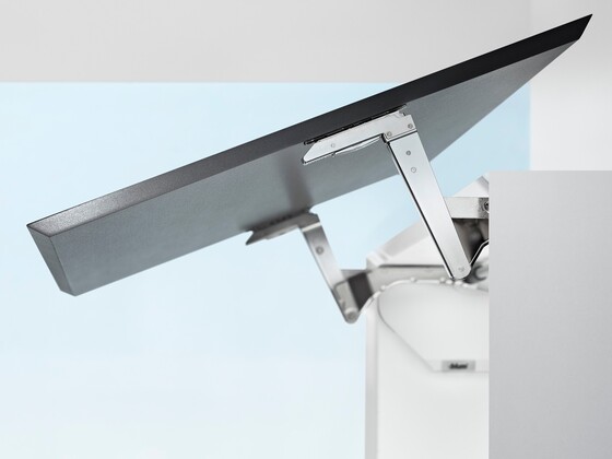 Feuillure porte relevable AVENTOS HS Blum