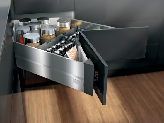 Ящик TANDEMBOX intivo с высоким фасадом – SPACE CORNER с SYNCHROMOTION, с BOXCAP, высота D