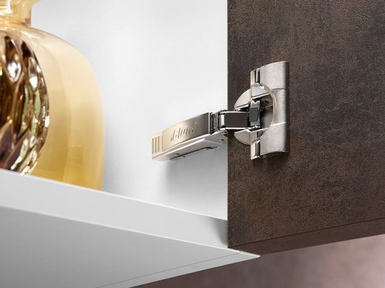 Charnière 95° CLIP top BLUMOTION de Blum pour portes épaisses