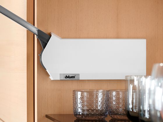Cache blanc réservoir de force porte relevable AVENTOS HF Blum