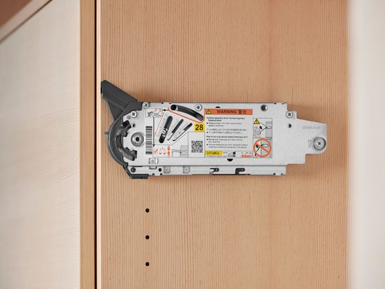 Réservoir de force porte relevable AVENTOS HF Blum