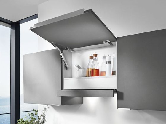 Подъемник AVENTOS HK-XS над вытяжкой
