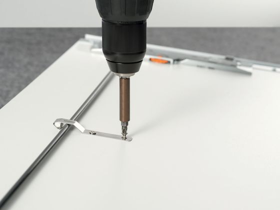 Fixation du support de tube de synchronisation TIP-ON BLUMOTION