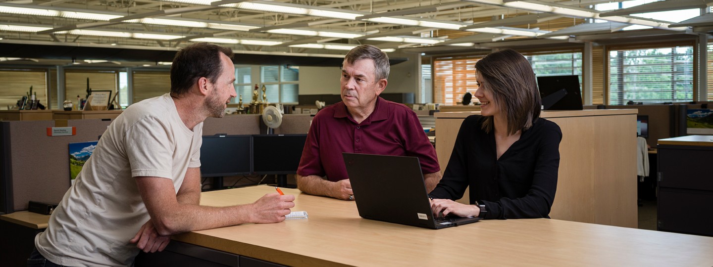 blum hinge customer service